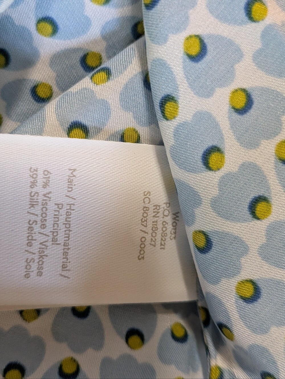 Boden Blue Petal Silk Blend Blouse US 6 - Picture 5 of 5